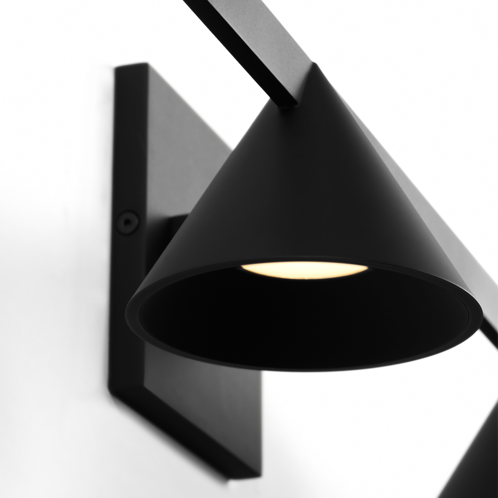 New introductions Midrand Visual Comfort