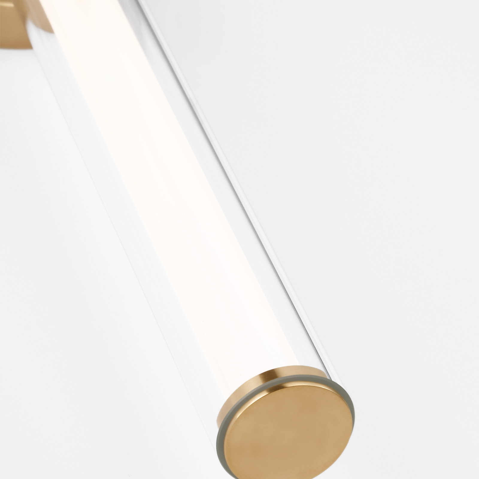 New introductions Poza Visual Comfort
